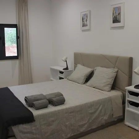 Quinta Do Sr. Cabrita Daire *